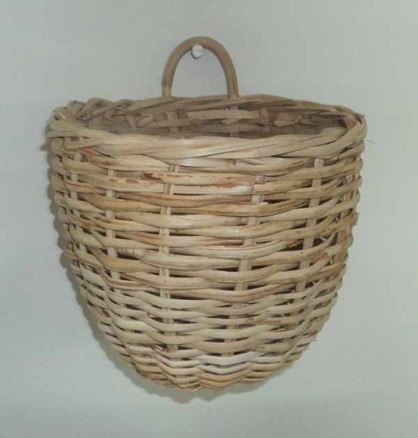 Plant hanger